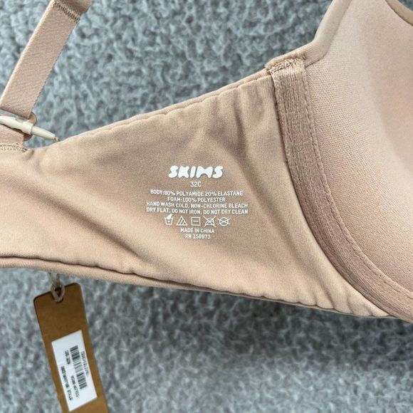NEW SKIMS FITS EVERYBODY PUSH-UP BRA in MICA Size 32 C - Picture 7 of 7